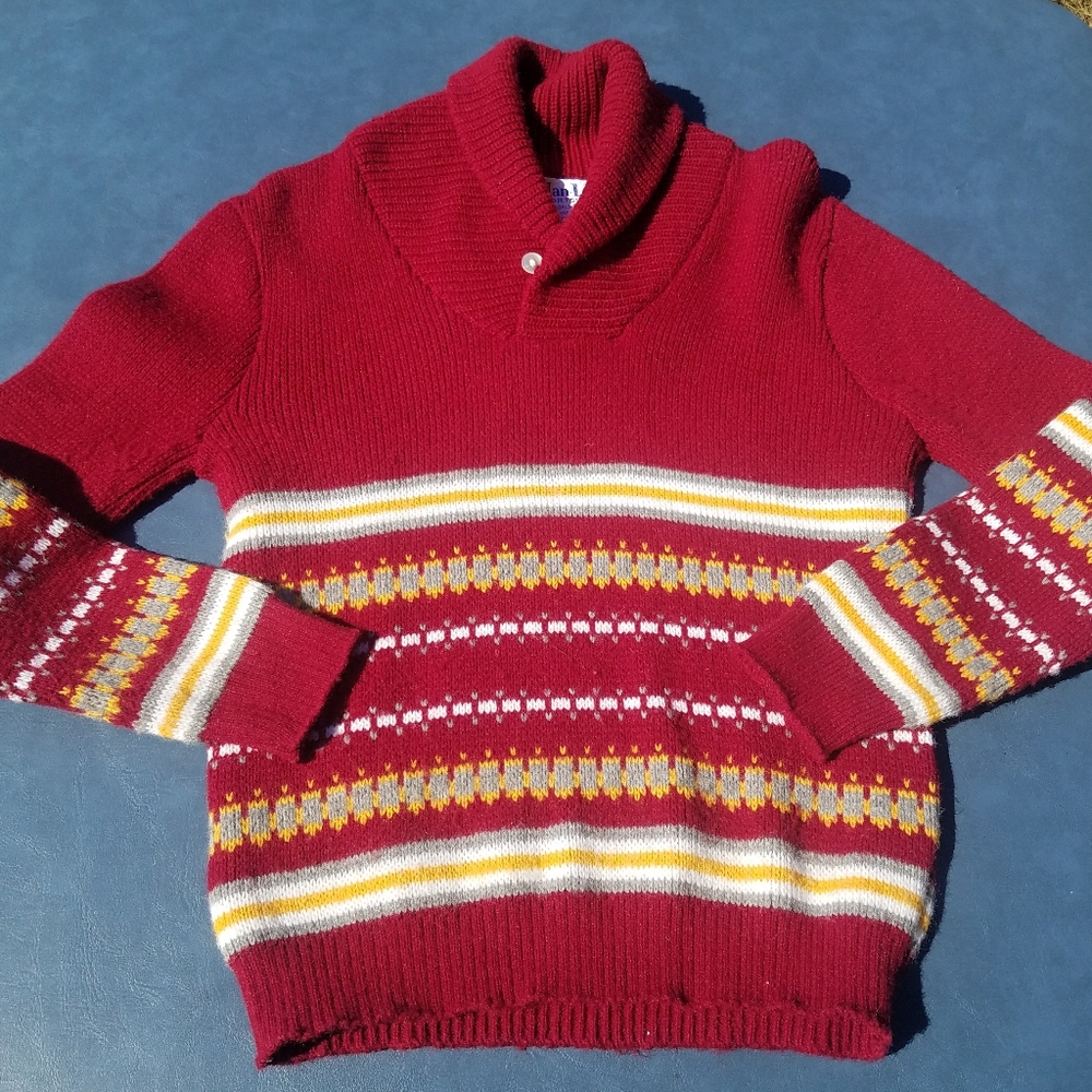 VTG Man-Lee Orlon Acrylic Red Yellow Shawl Sweater - Picture 1 of 6